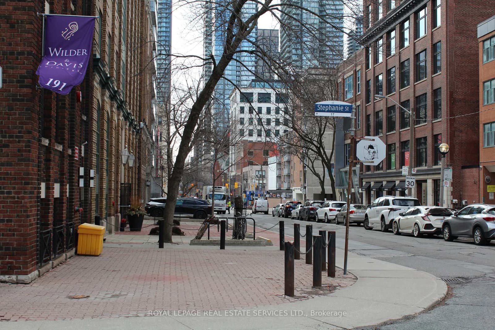169 John Street, Unit 804 thumbnail 13