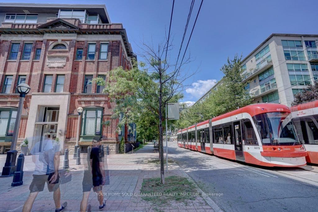 915 King Street W, Unit 108 thumbnail 22