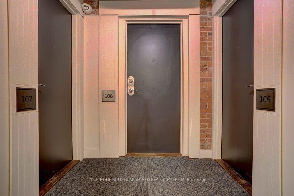915 King Street W, Unit 108 thumbnail 3