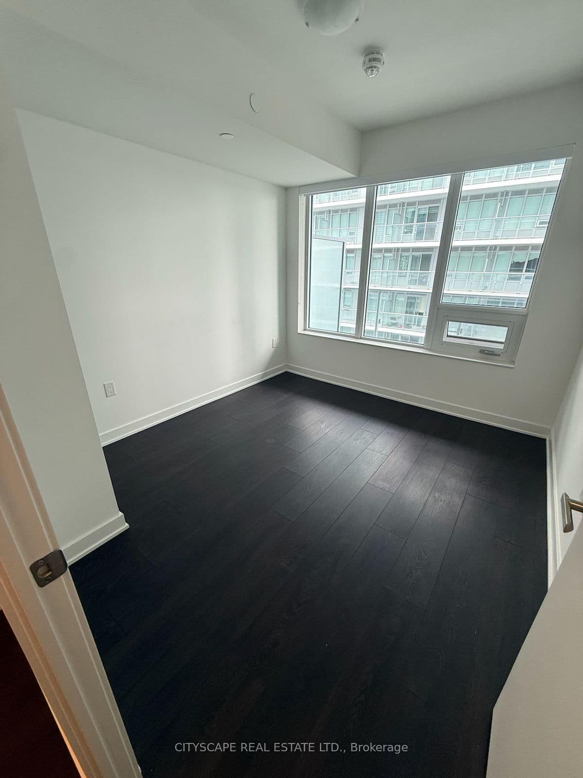 195 Redpath Avenue, Unit 3501 thumbnail 23