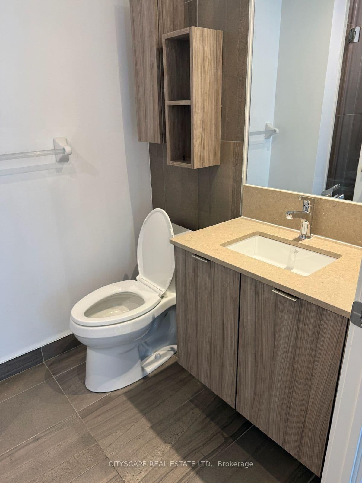 195 Redpath Avenue, Unit 3501 thumbnail 36