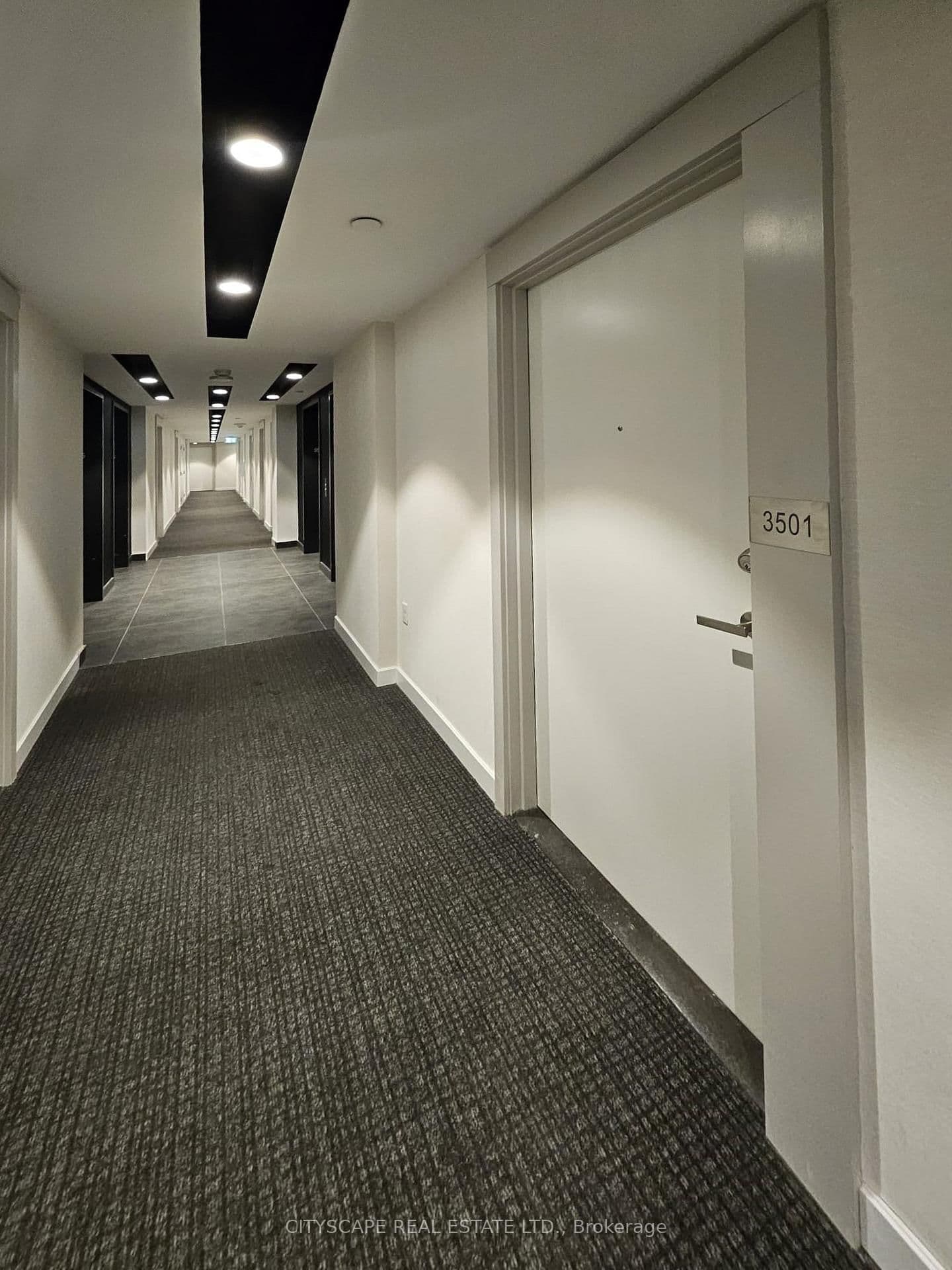 195 Redpath Avenue, Unit 3501 thumbnail 4