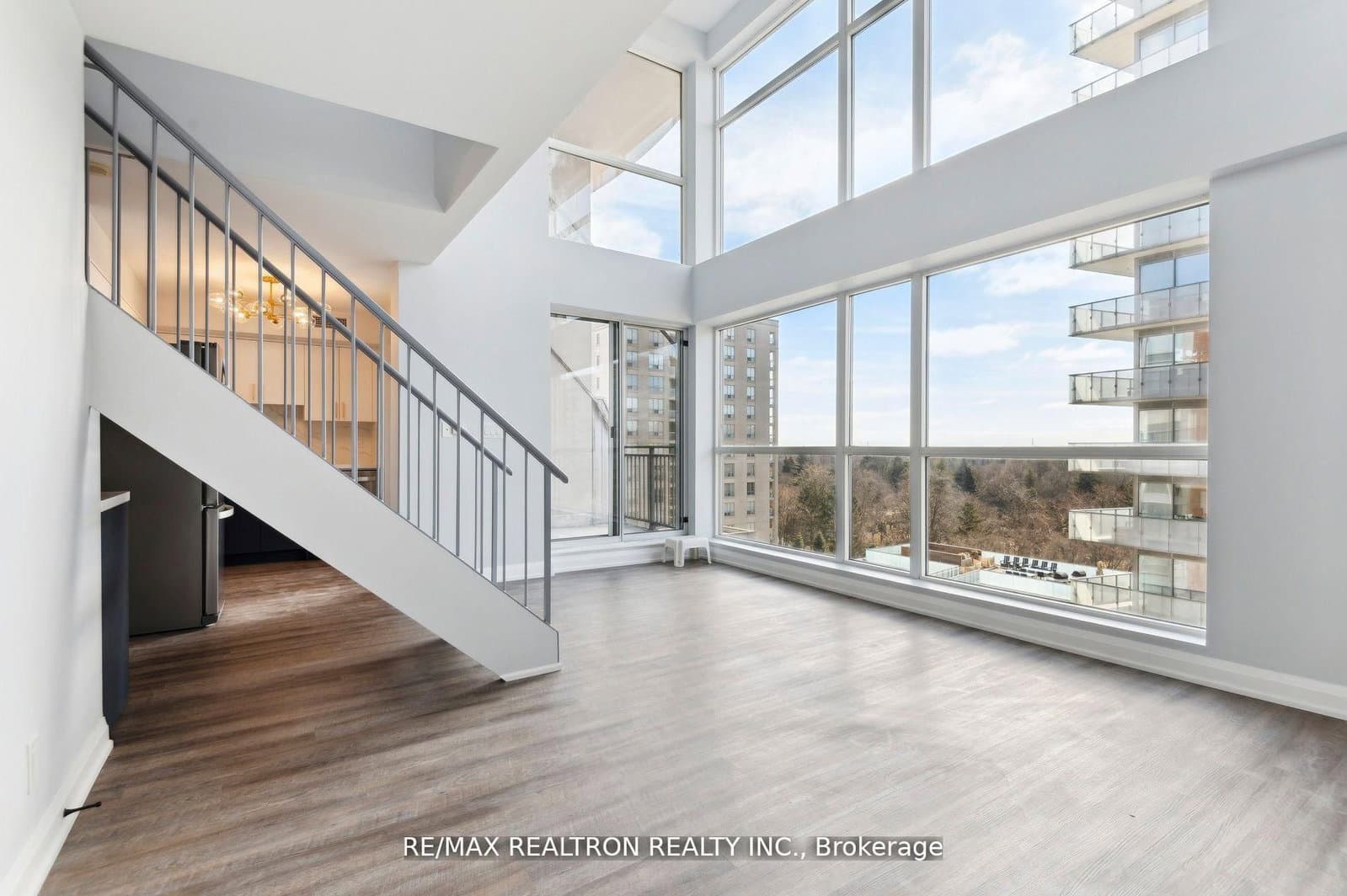 18 Merton Street, Unit 906 thumbnail 20