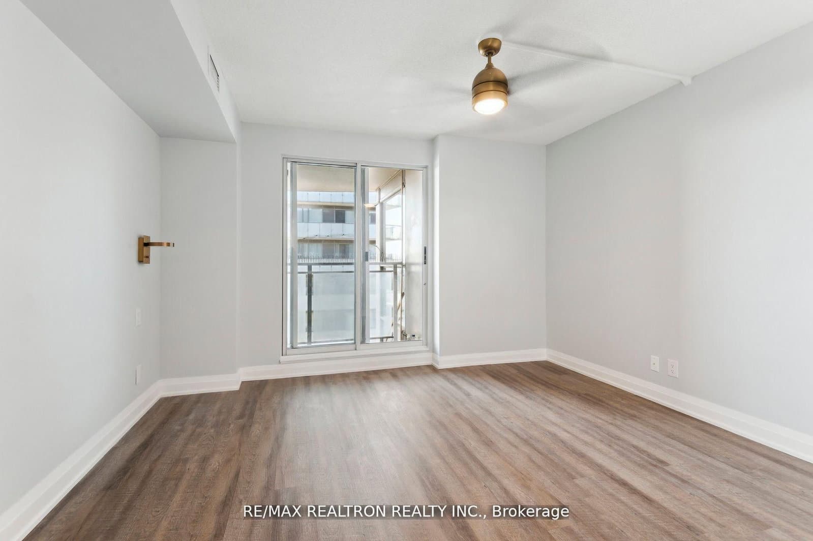 18 Merton Street, Unit 906 thumbnail 36