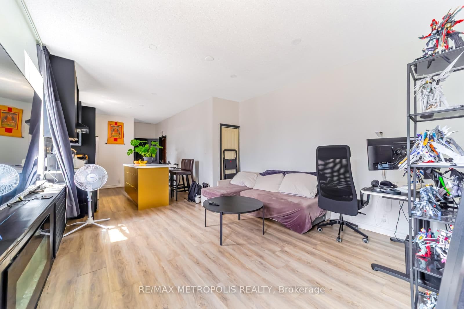 854 BATHURST Street thumbnail 15