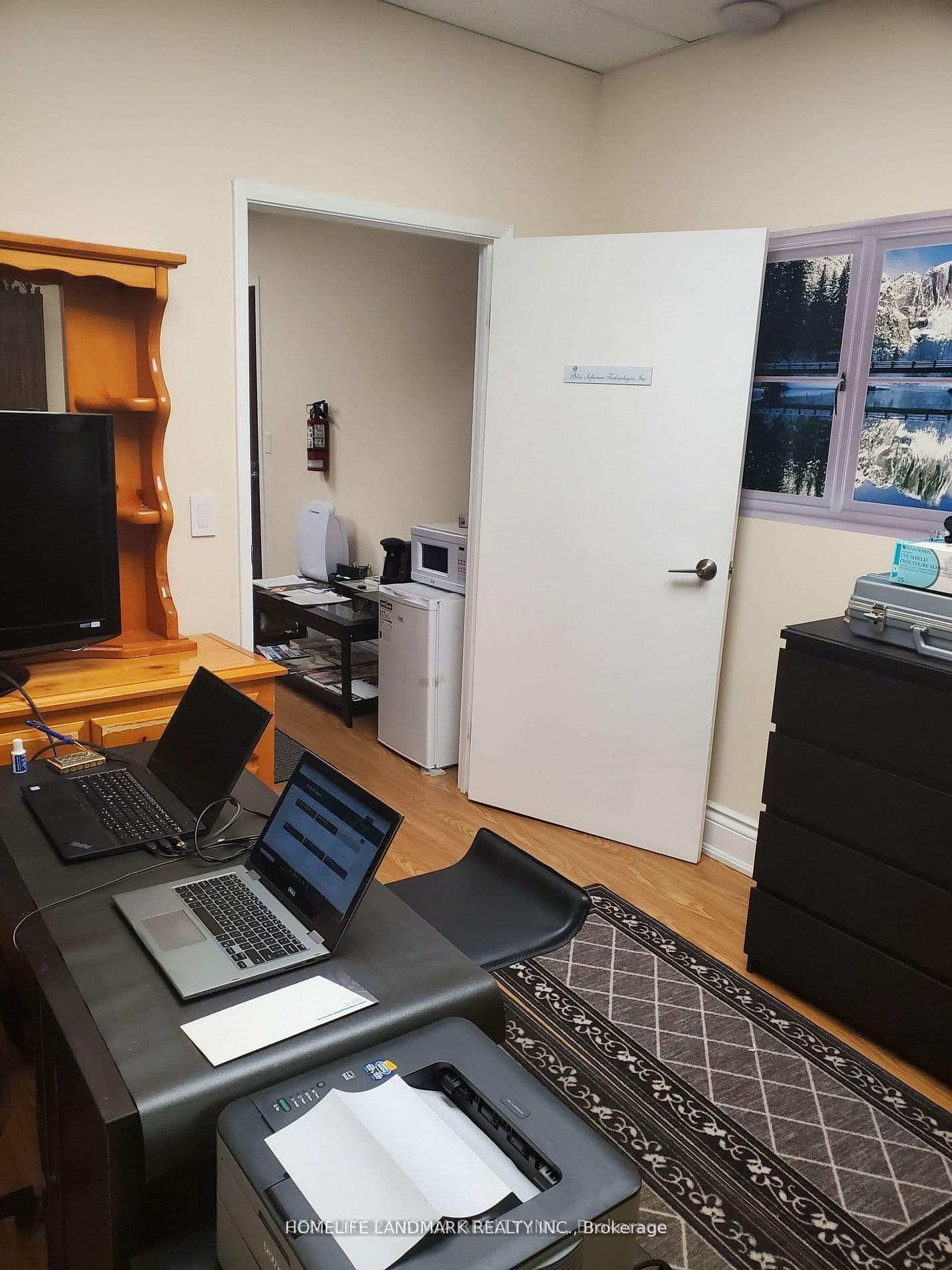 4750 Yonge Street, Unit 349 thumbnail 5