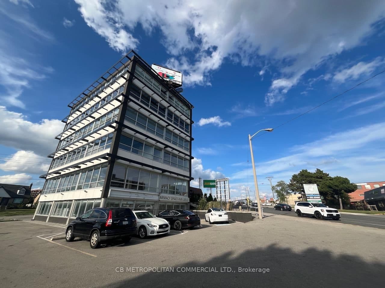 1880 O'connor Drive, Unit 400 - Image 1