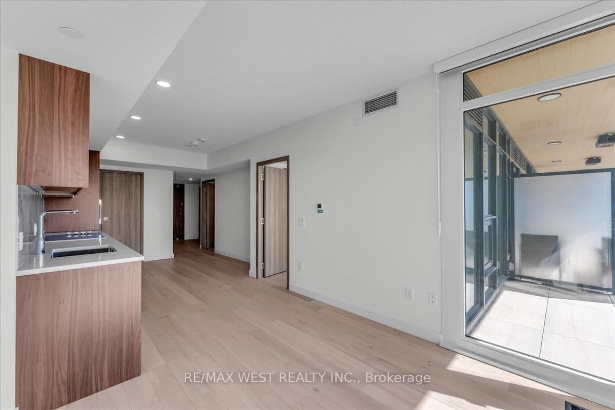 1 Concord Cityplace Way, Unit 5709 thumbnail 10