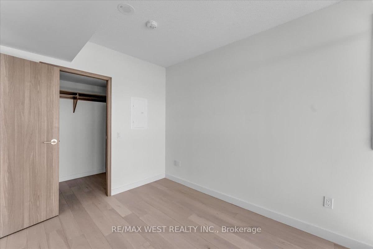 1 Concord Cityplace Way, Unit 5709 thumbnail 14