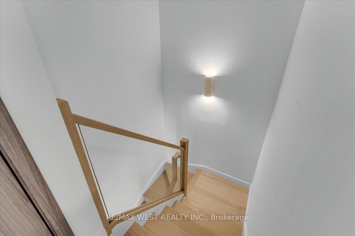 1 Concord Cityplace Way, Unit 5709 thumbnail 23