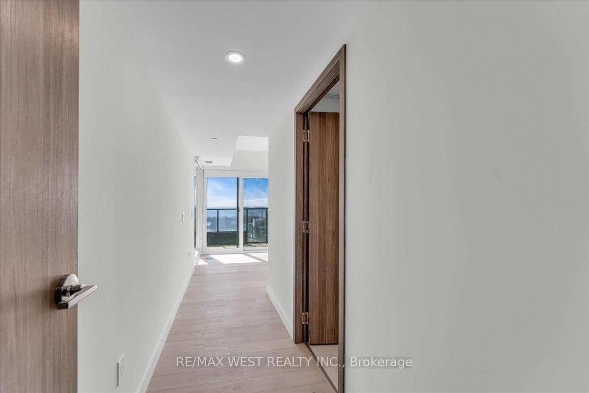 1 Concord Cityplace Way, Unit 5709 thumbnail 30