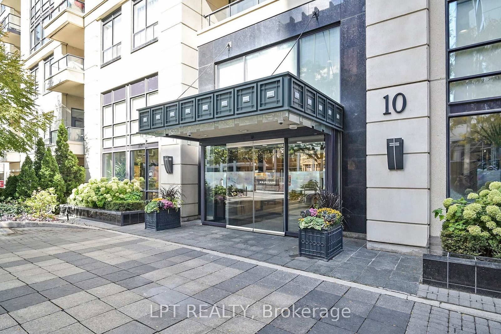10 Delisle Avenue, Unit 1011 thumbnail 2