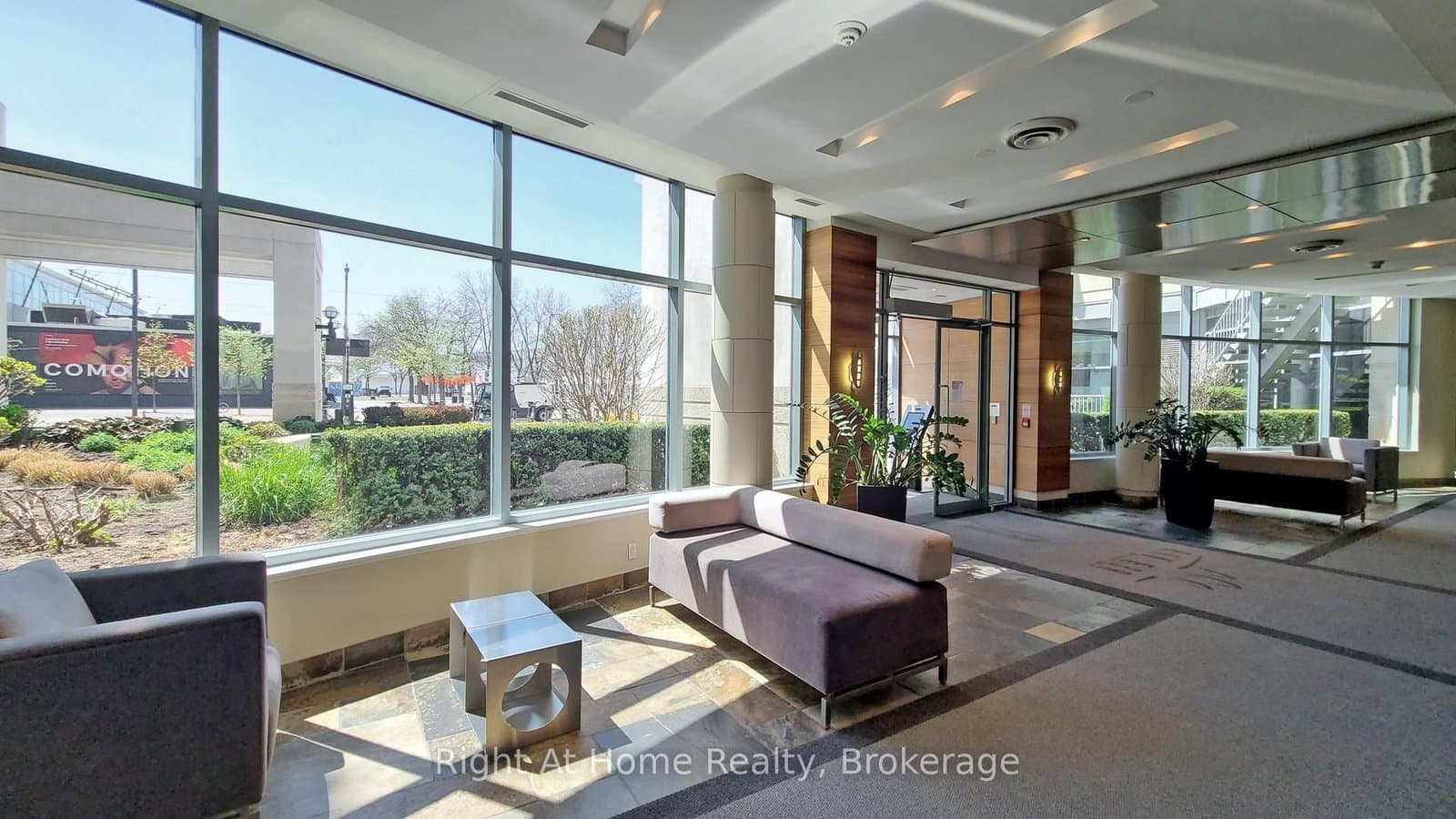 228 Queens Quay W, Unit 209 thumbnail 26