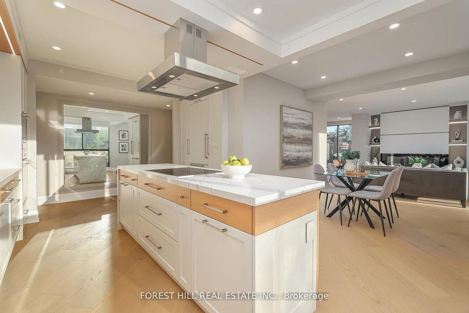 342 Spadina Road, Unit 301 thumbnail 13