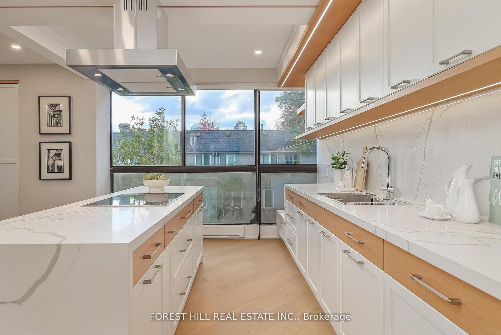 342 Spadina Road, Unit 301 thumbnail 14