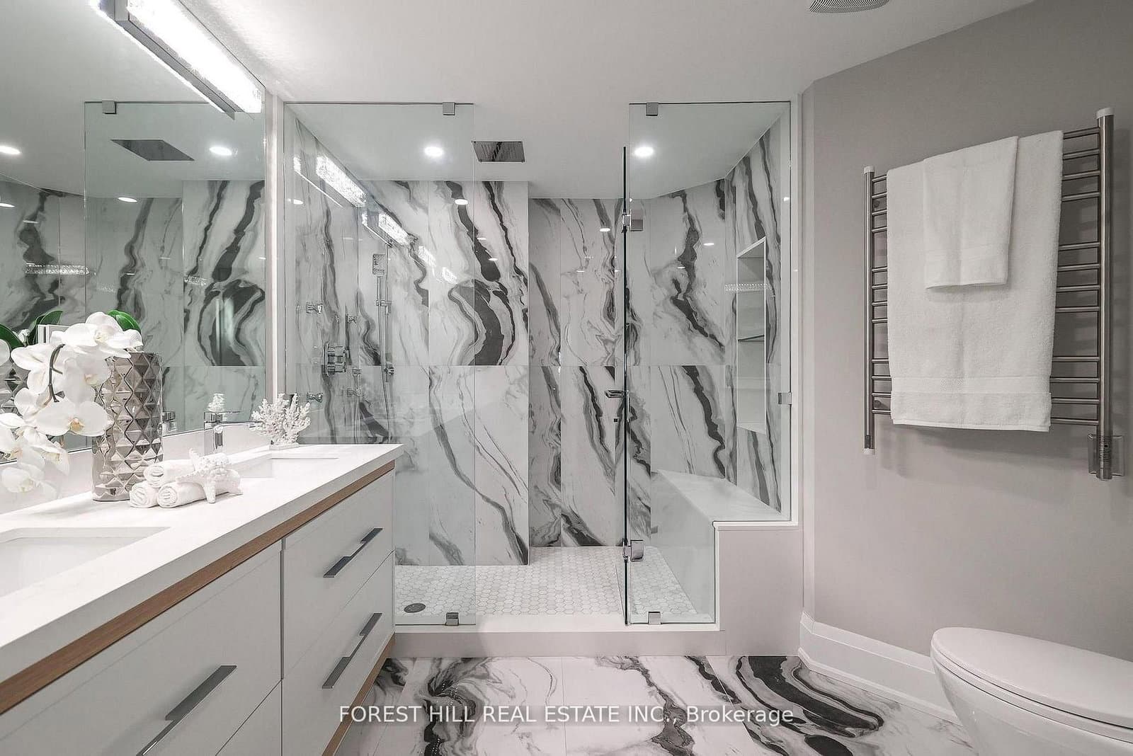 342 Spadina Road, Unit 301 thumbnail 27