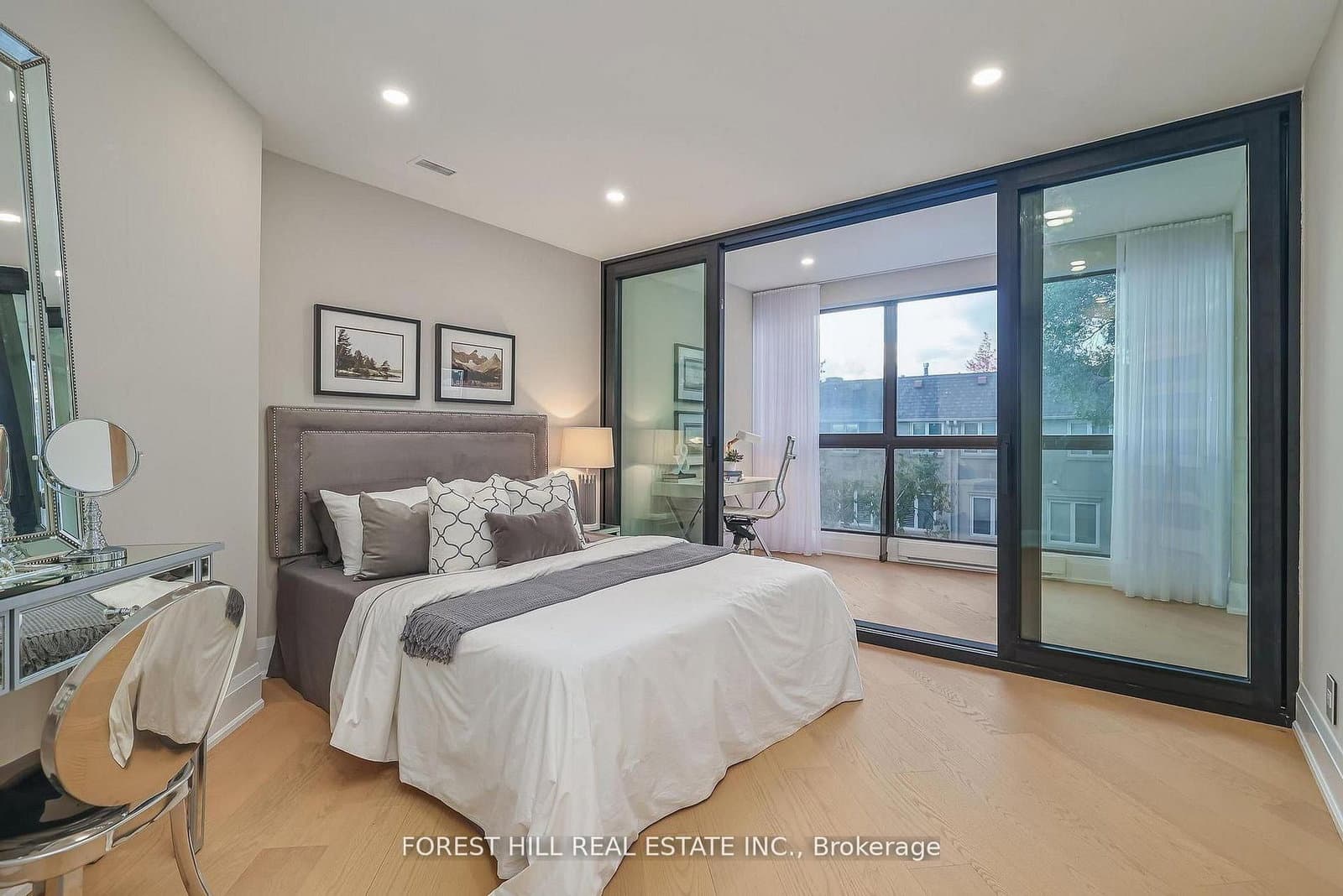 342 Spadina Road, Unit 301 thumbnail 28