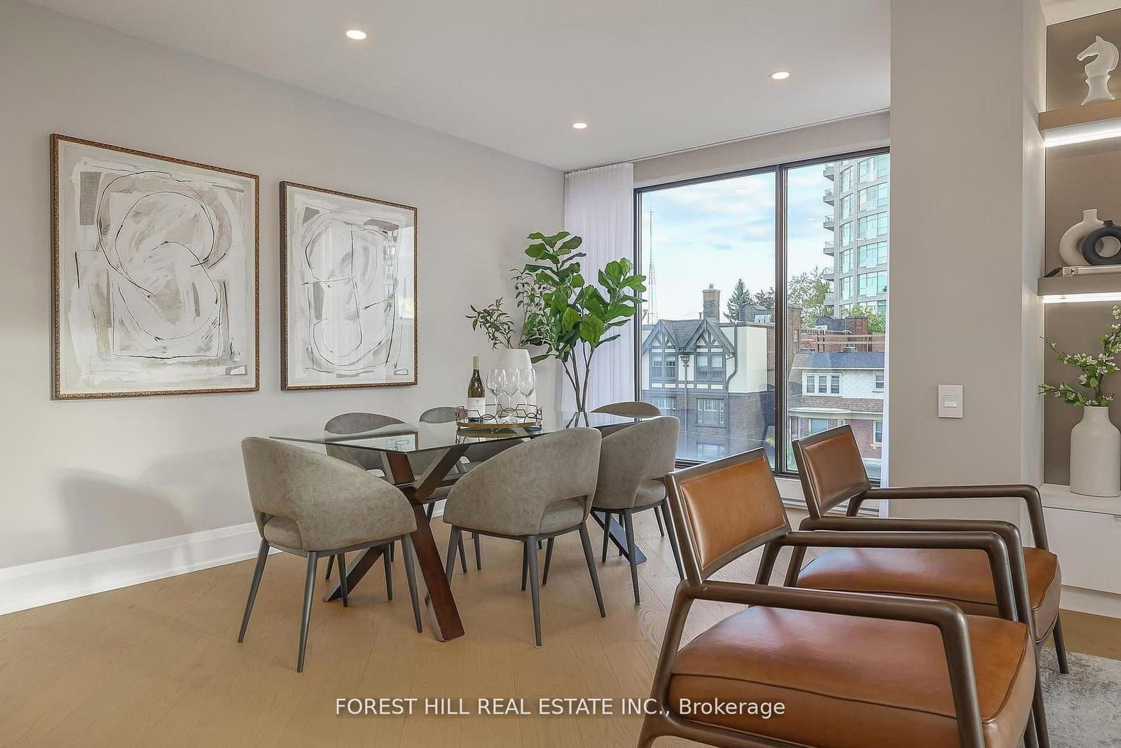 342 Spadina Road, Unit 301 thumbnail 3