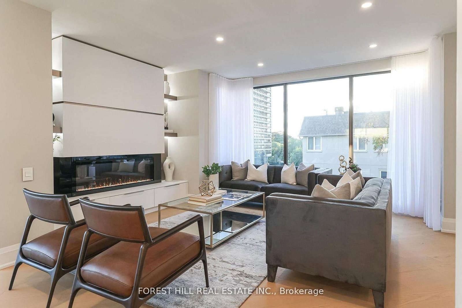 342 Spadina Road, Unit 301 thumbnail 6