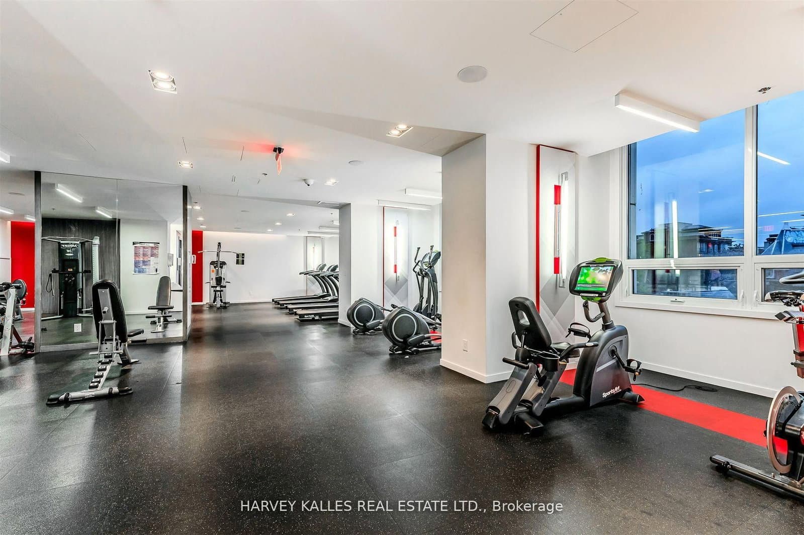 318 Richmond Street W, Unit 1508 thumbnail 31