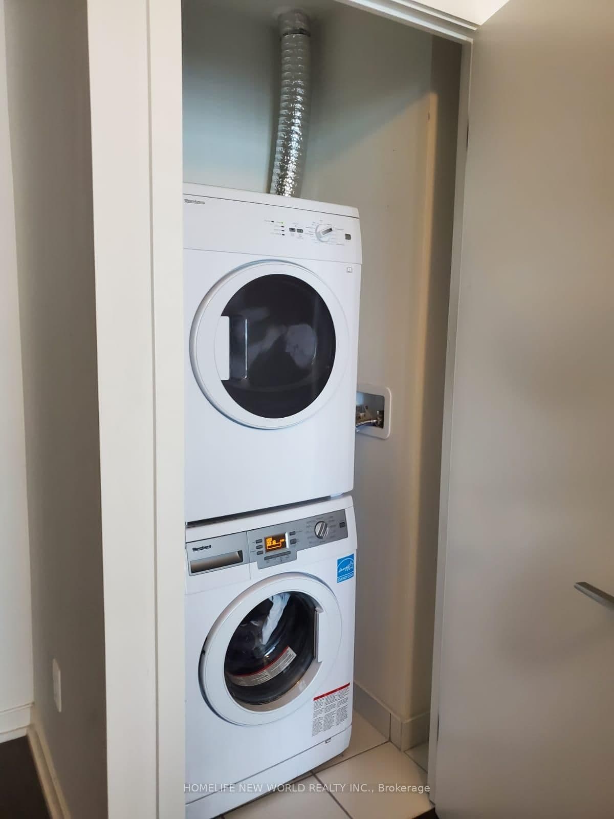 52 Forest Manor Drive, Unit 1207 thumbnail 13