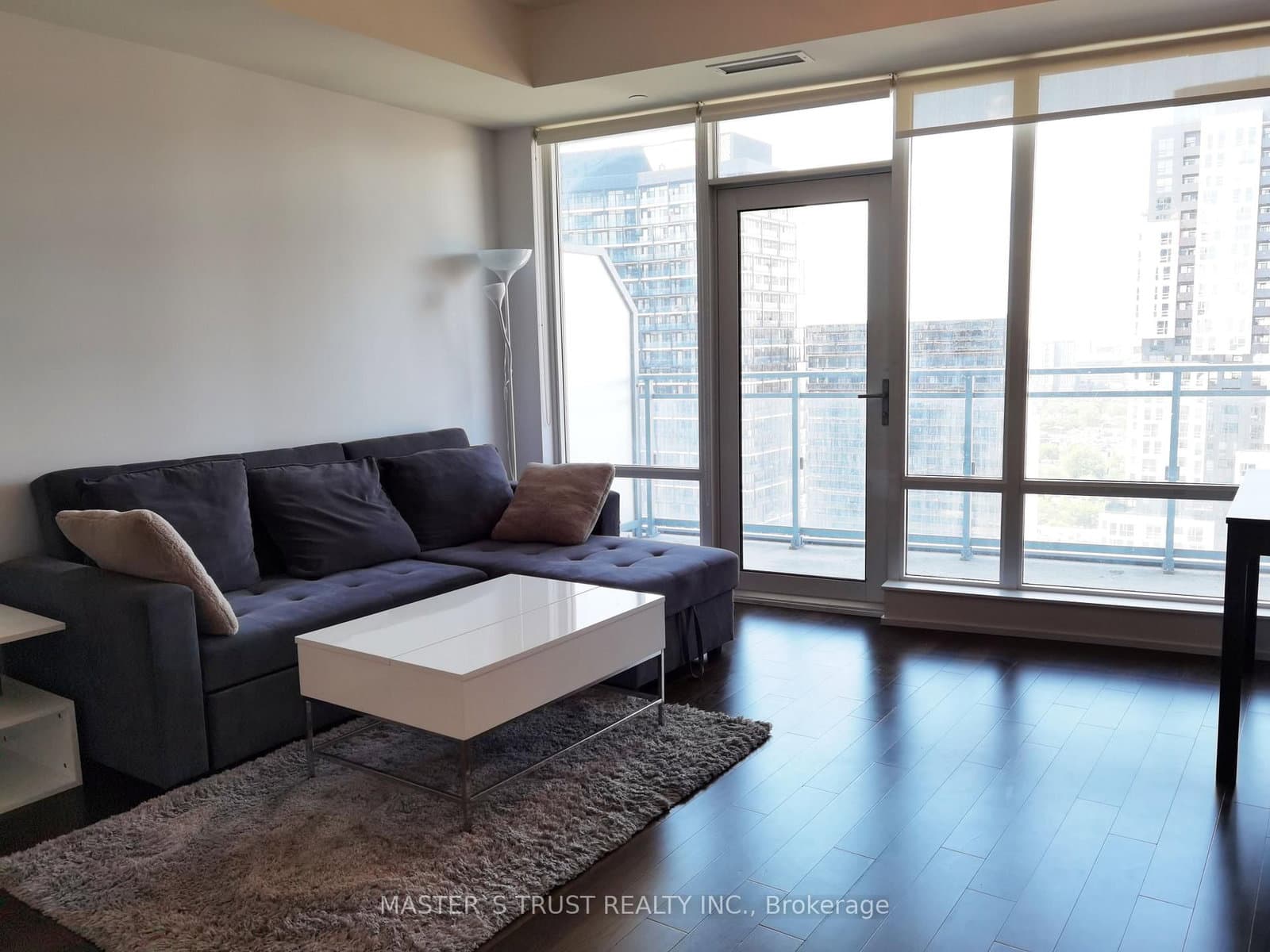 21 Widmer Street, Unit 2805 thumbnail 10