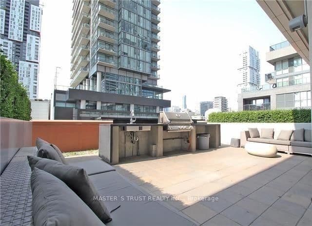 21 Widmer Street, Unit 2805 thumbnail 23