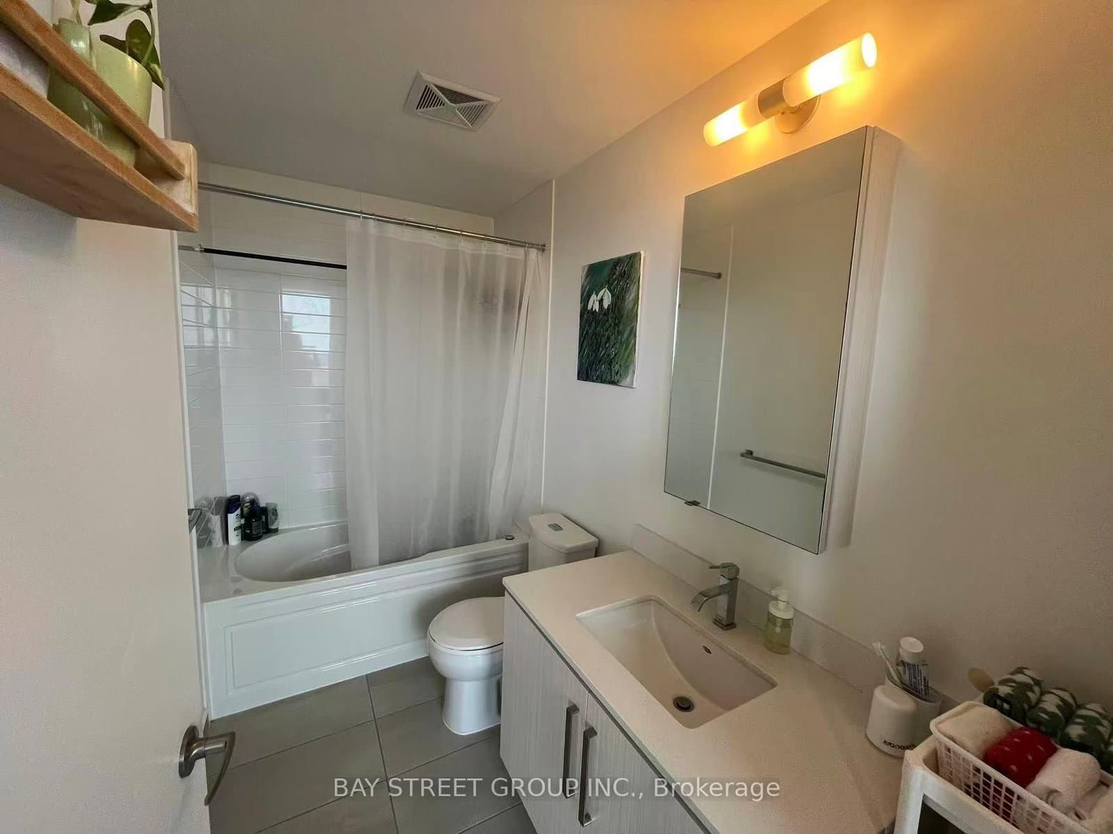 5180 Yonge Street, Unit 1905 thumbnail 20