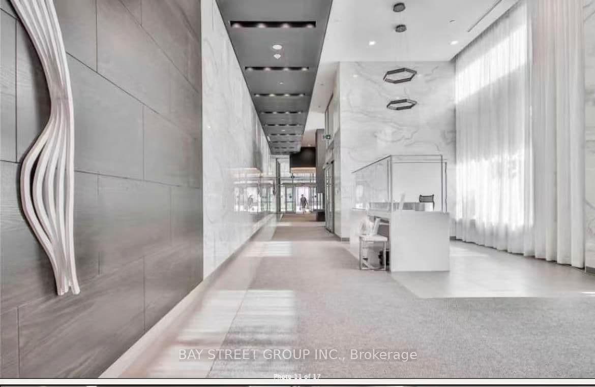 5180 Yonge Street, Unit 1905 thumbnail 4