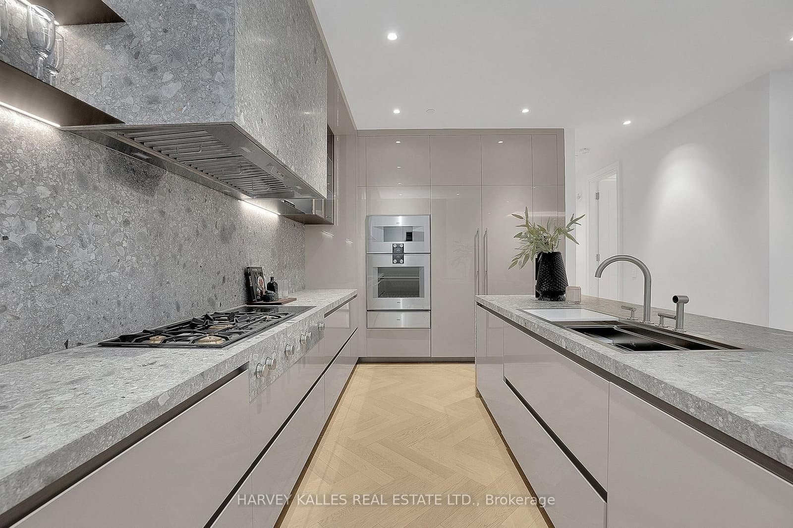 7 Dale Avenue, Unit 104 thumbnail 16