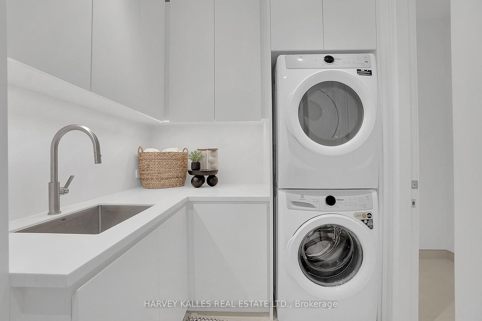 7 Dale Avenue, Unit 104 thumbnail 29