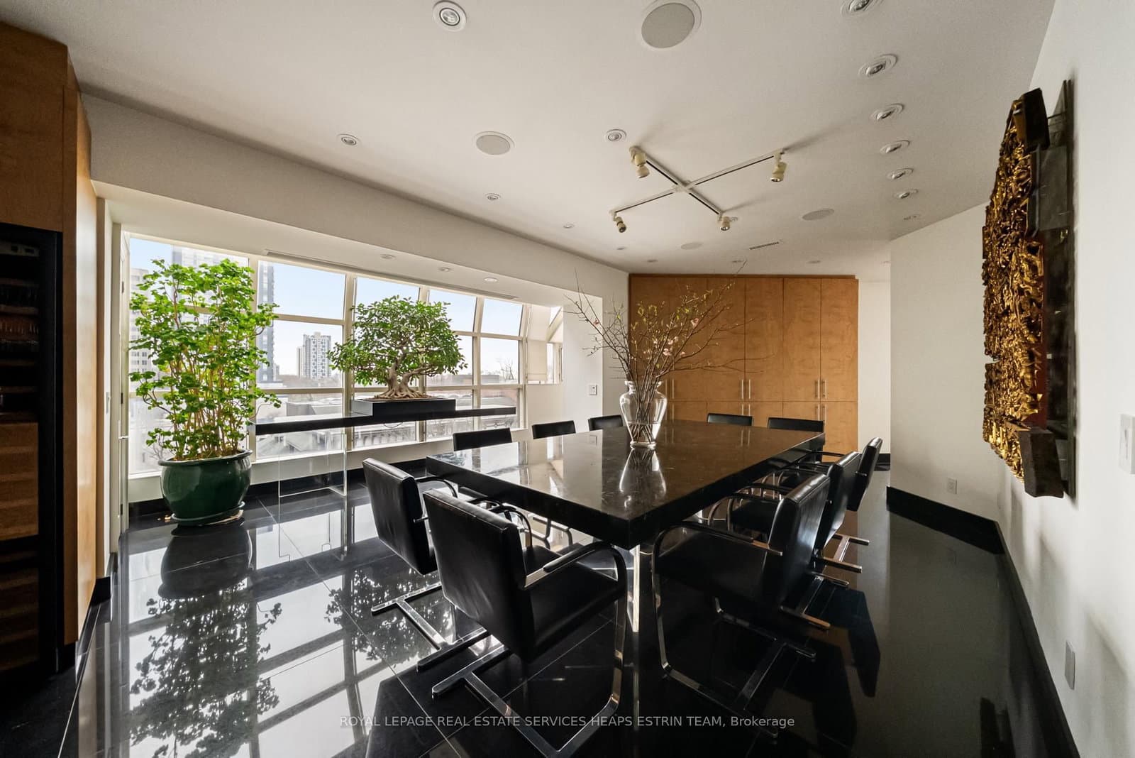 2 Lynwood Avenue, Unit PH1 thumbnail 18