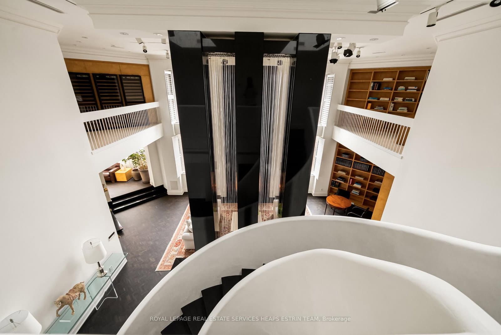 2 Lynwood Avenue, Unit PH1 thumbnail 25