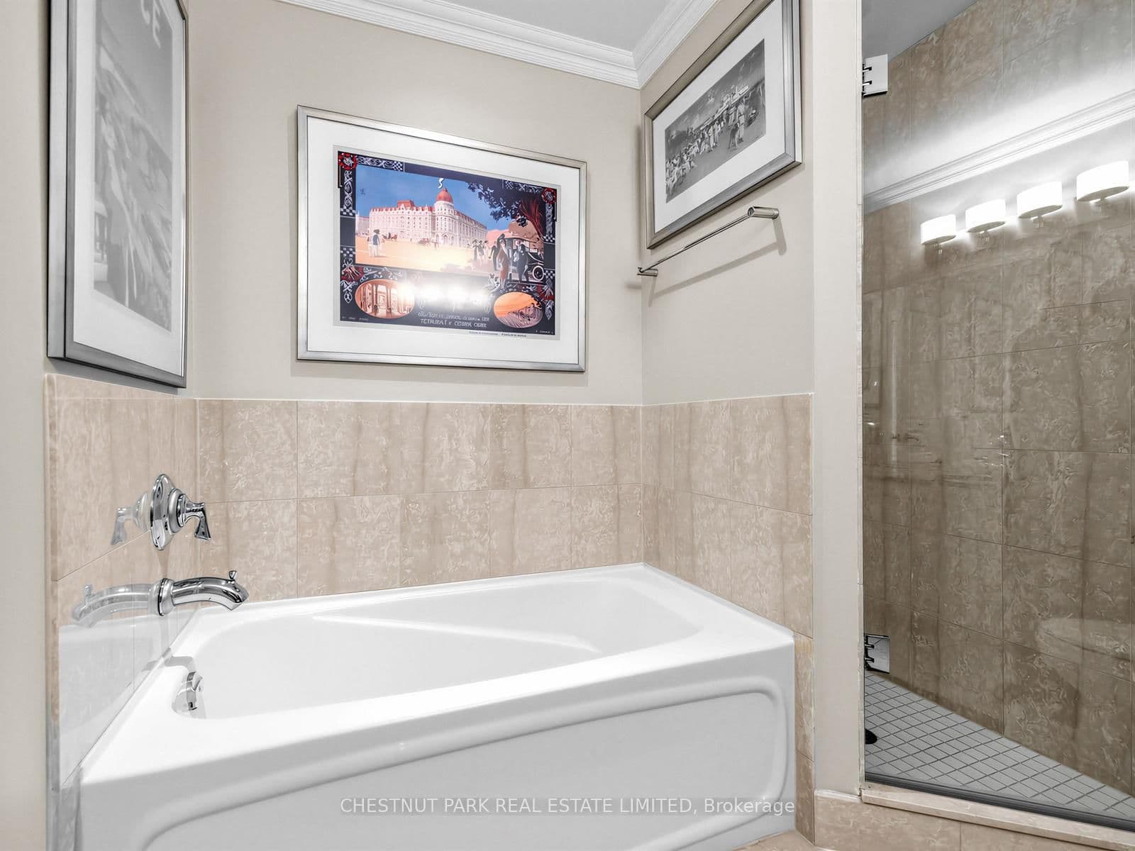 55 Delisle Avenue, Unit 901 thumbnail 37