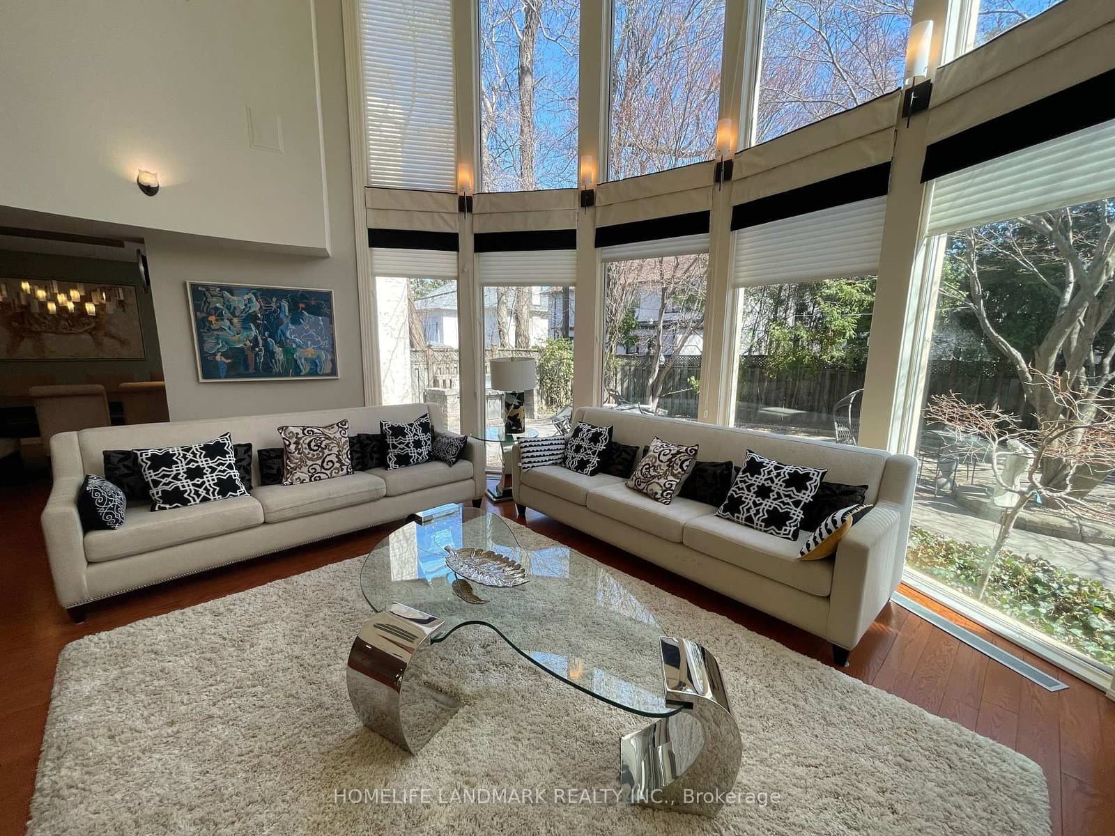 35 Gardiner Road E thumbnail 10