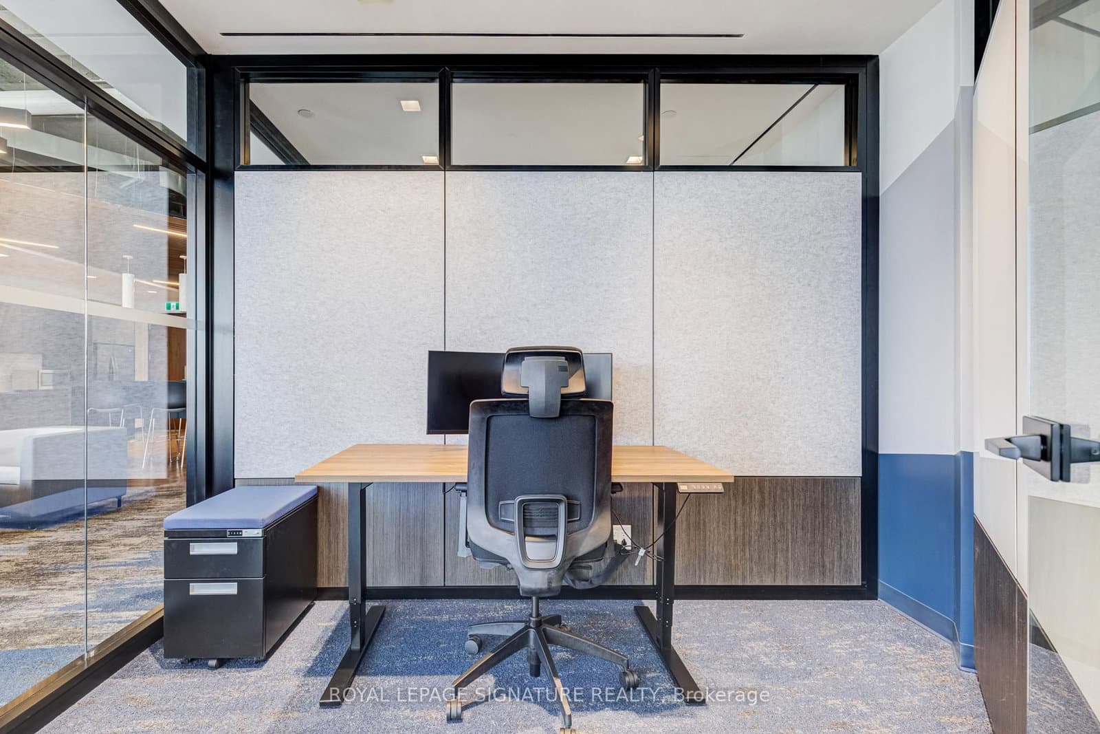 130 Queens Quay E, Unit 1300 thumbnail 17