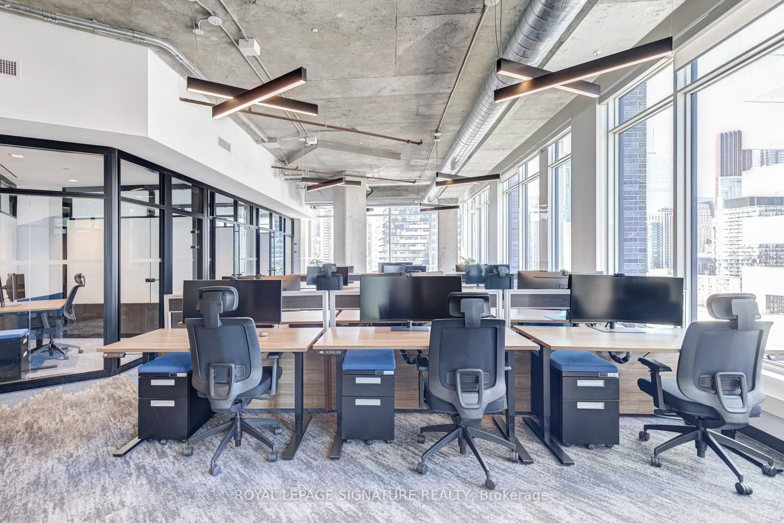 130 Queens Quay E, Unit 1300 thumbnail 4
