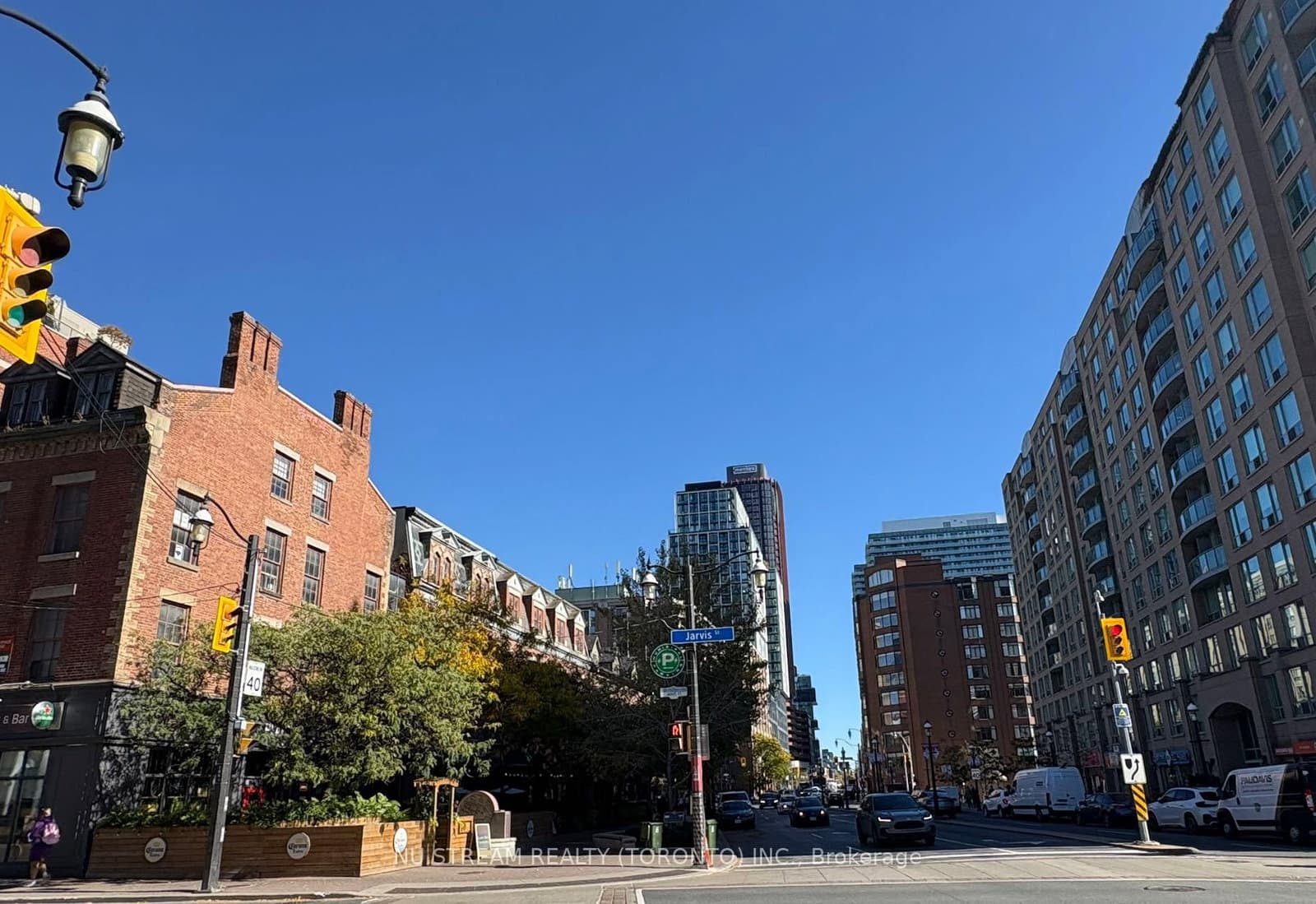 100 Front Street E, Unit 301 thumbnail 2