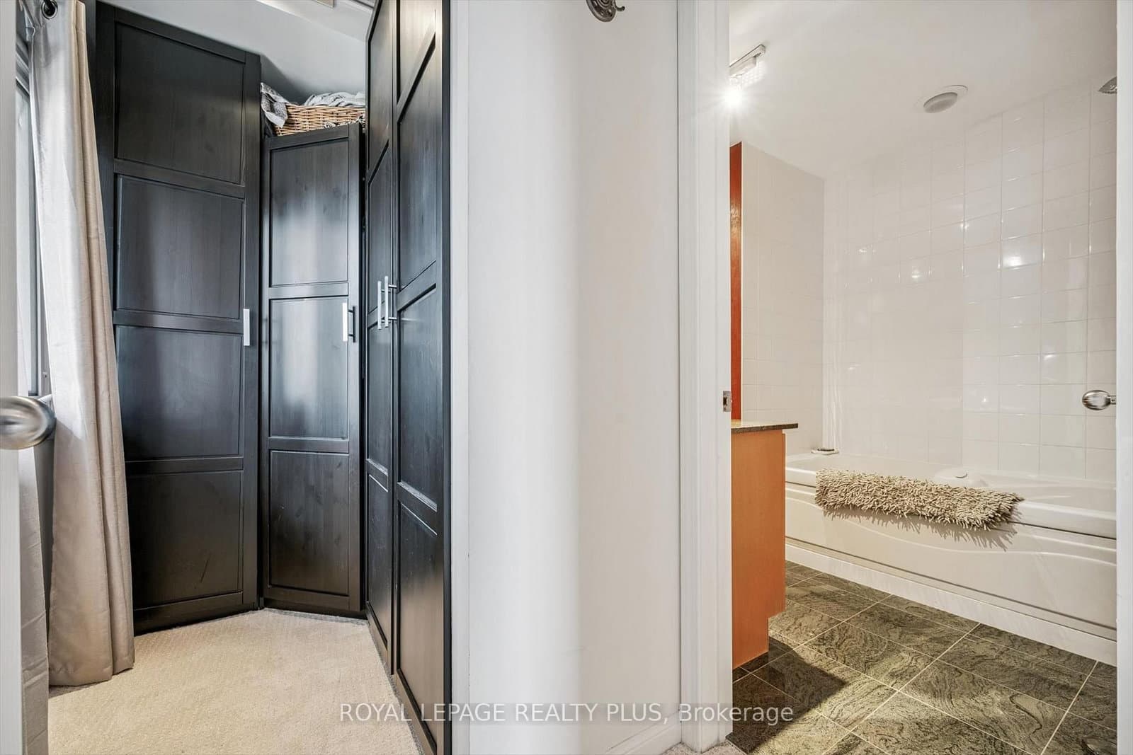 550 Front Street W, Unit 620 thumbnail 17