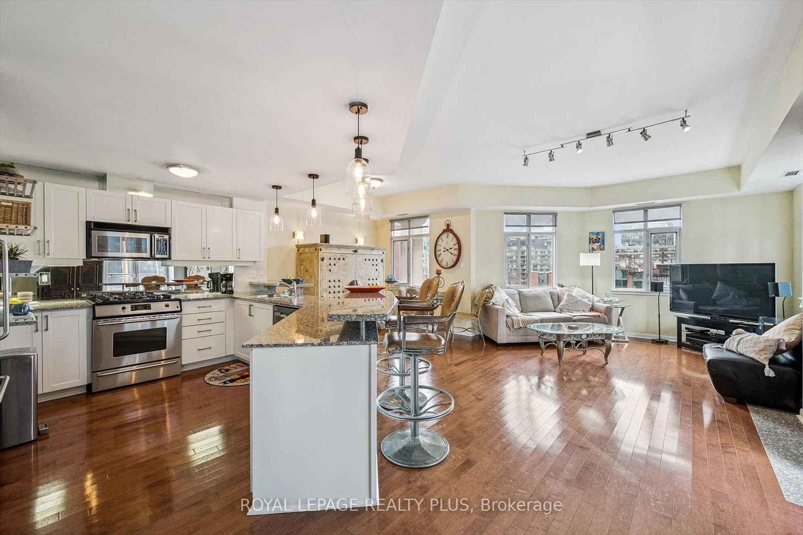 550 Front Street W, Unit 620 thumbnail 5