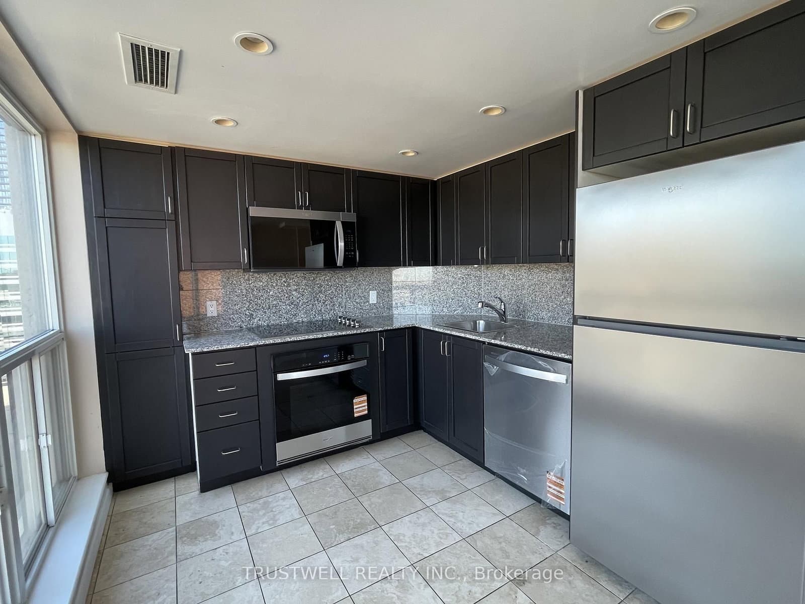 8 Park Road, Unit 1905 thumbnail 12
