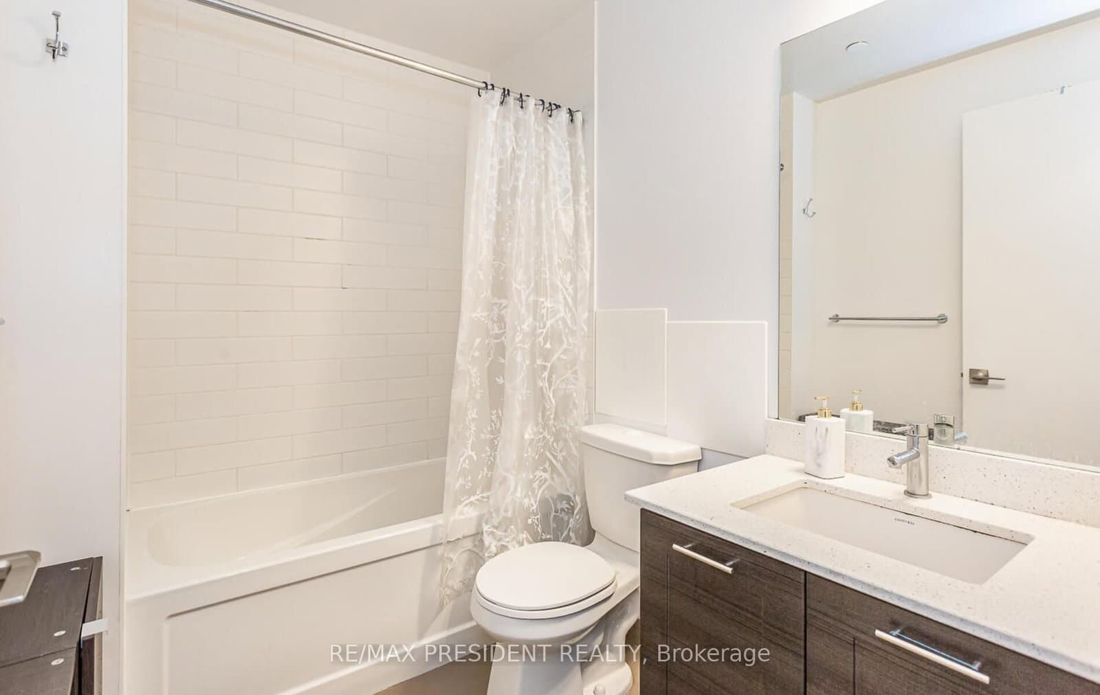 50 Bruyeres Mews, Unit 901 thumbnail 26