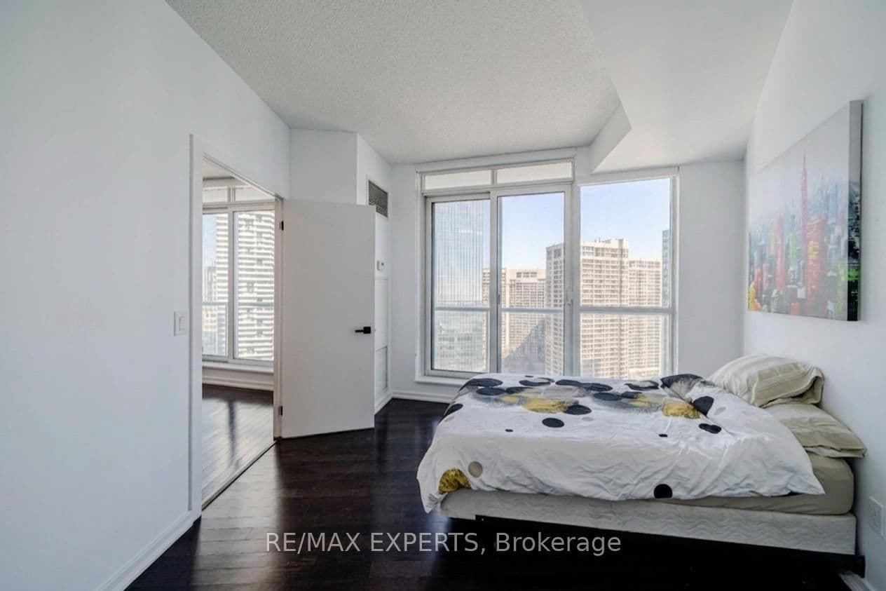 8 York Street, Unit 2905 thumbnail 16