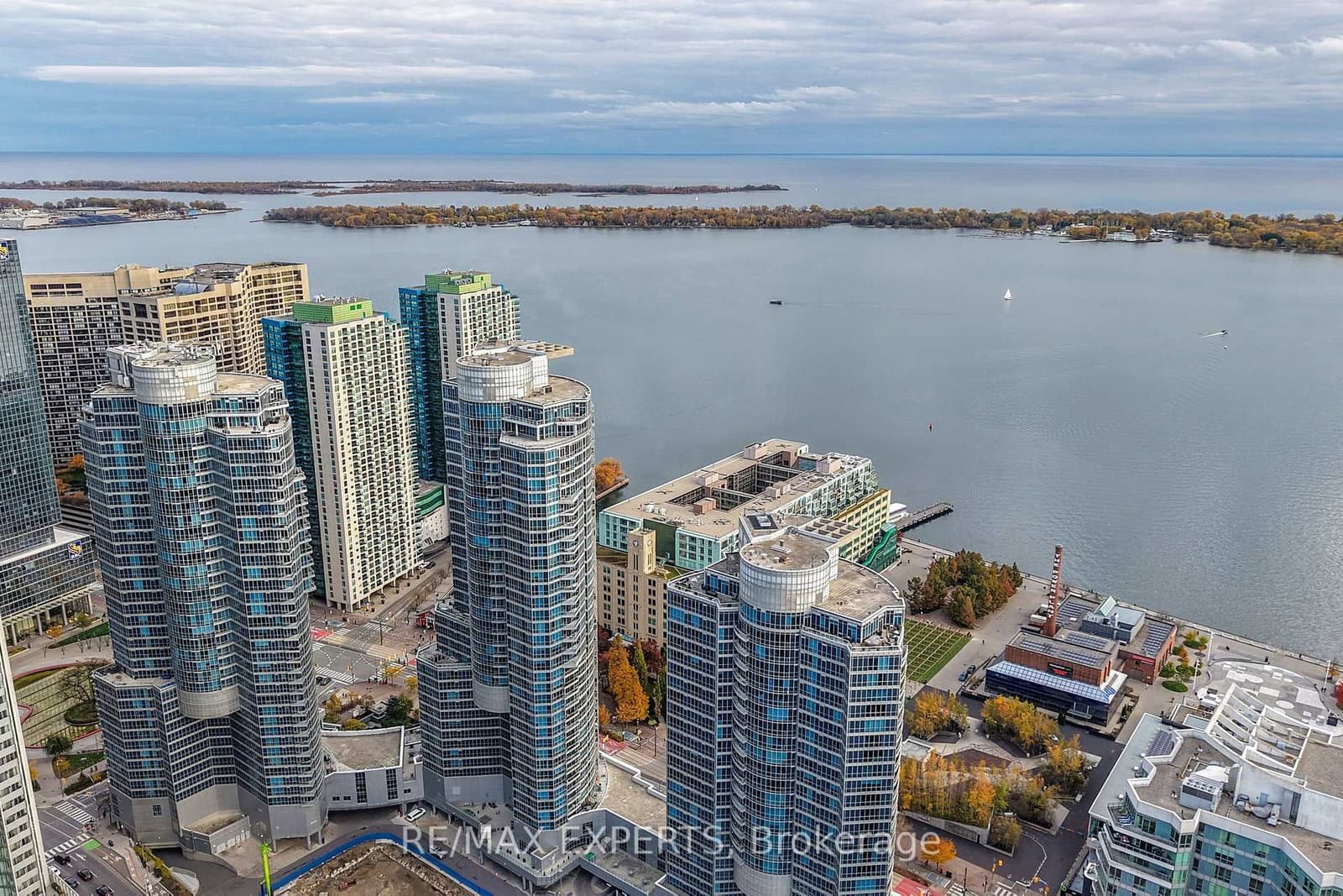 8 York Street, Unit 2905 thumbnail 39