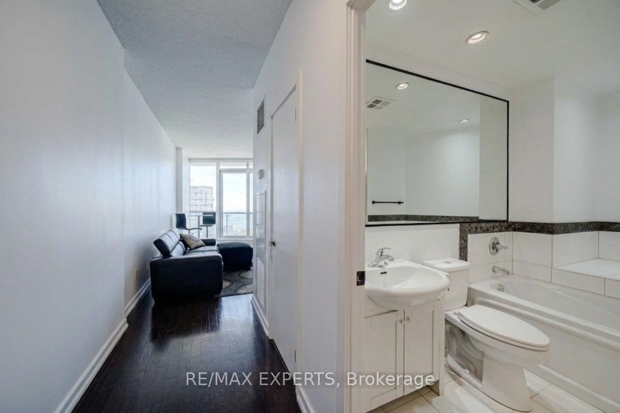 8 York Street, Unit 2905 thumbnail 8