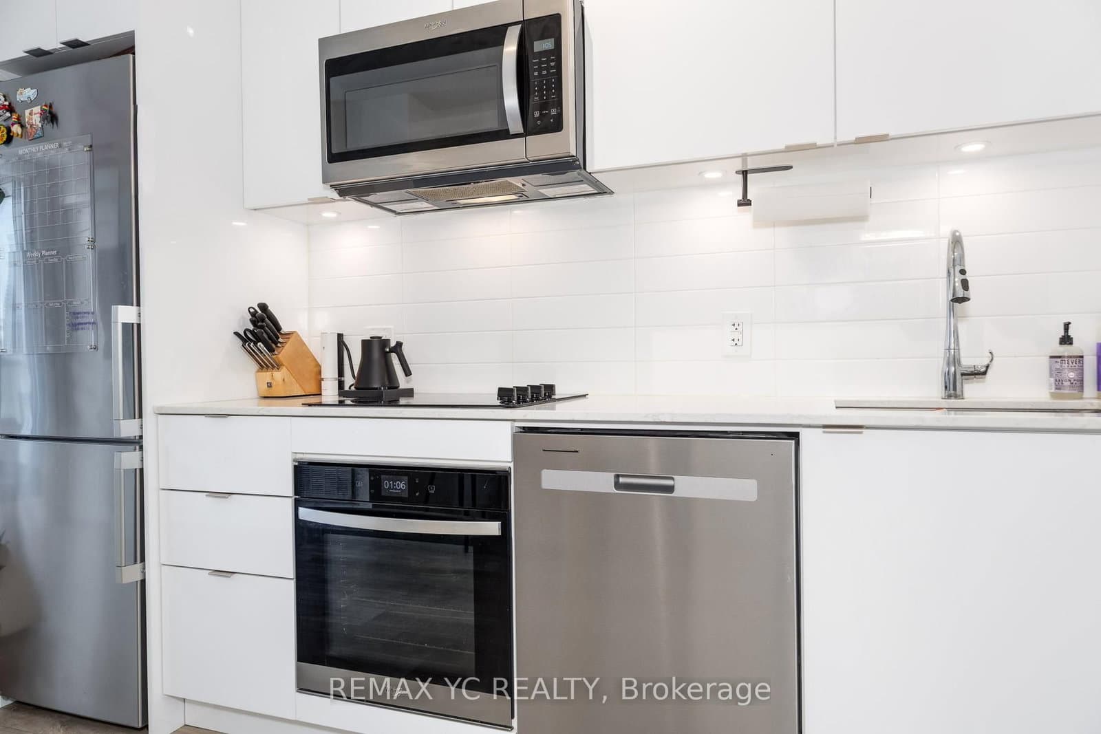 135 Lower Sherbourne Street, Unit 1464 thumbnail 11