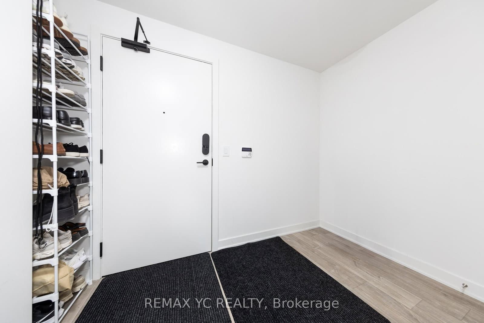 135 Lower Sherbourne Street, Unit 1464 thumbnail 2