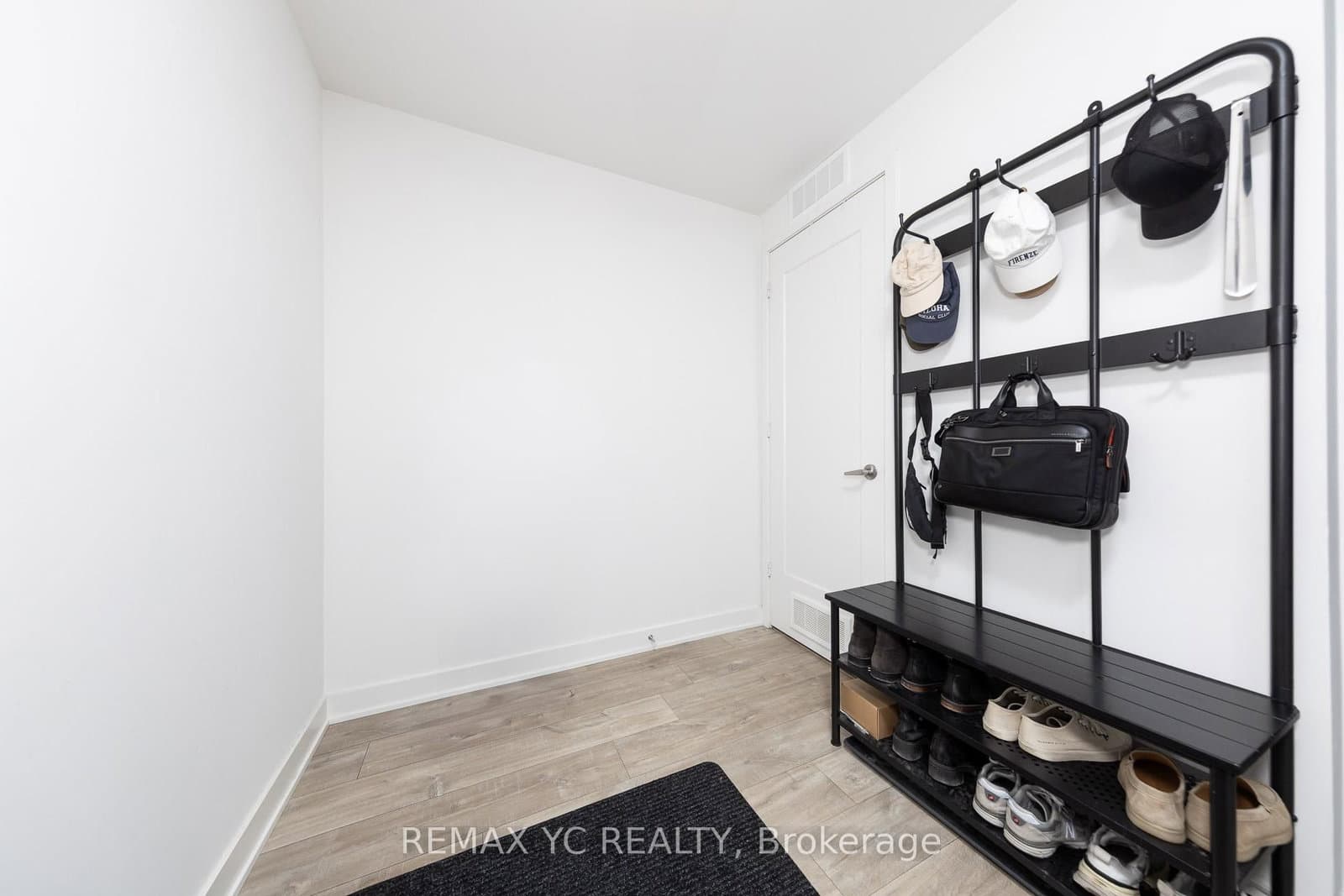 135 Lower Sherbourne Street, Unit 1464 thumbnail 3