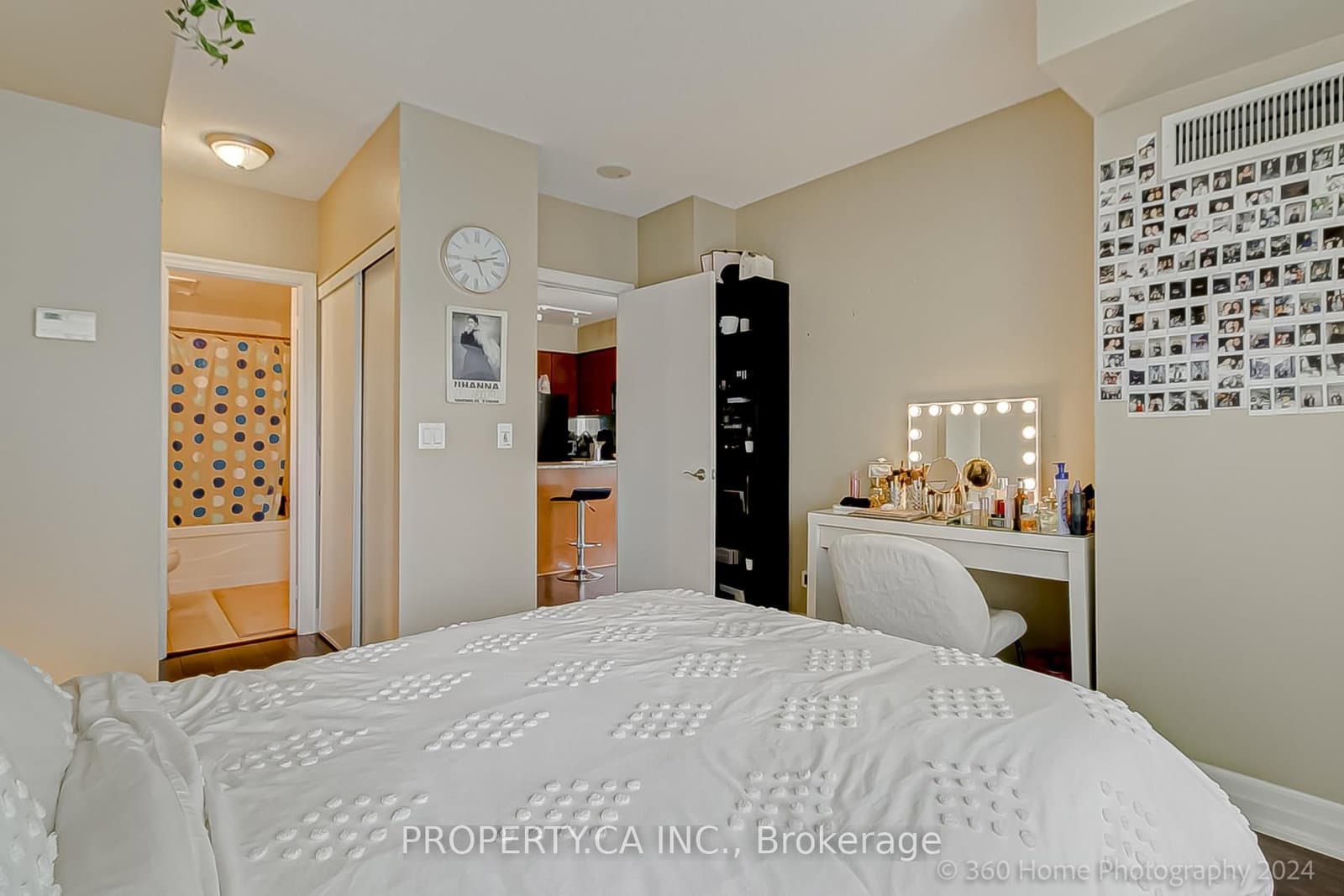 8 Scollard Street, Unit 702 thumbnail 8