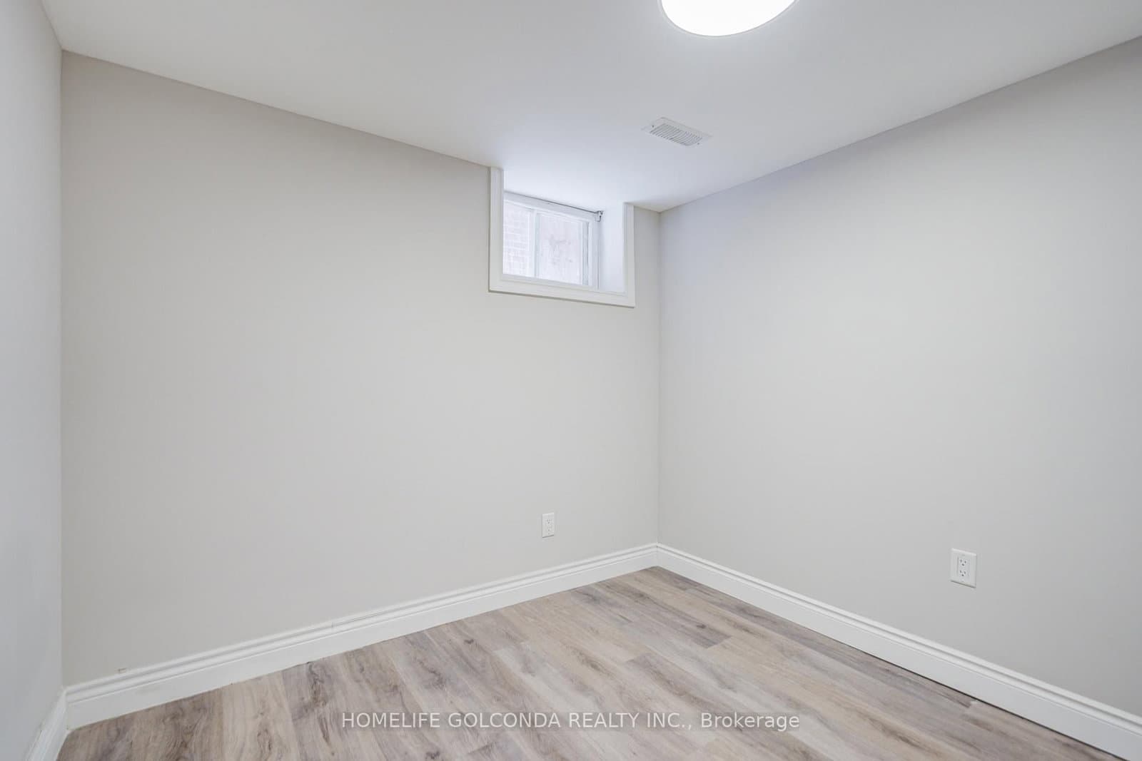 59 Wolseley Street, Unit Basement thumbnail 5